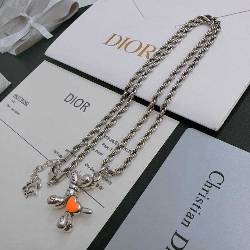 chr1st1an D10r necklaces